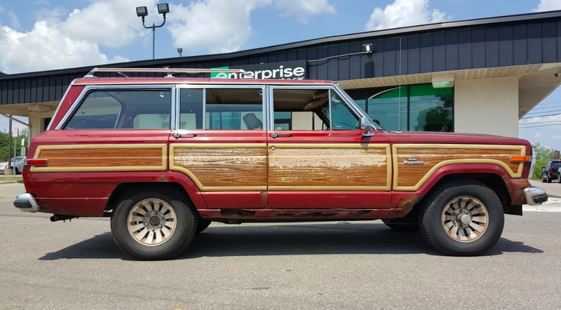 Illustration for article titled My $800 Jeep Grand Wagoneer is Gone and I'm Definitely Not Crying